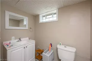 2380 Perry Dr SW, Canton, OH 44706 - Photo 19