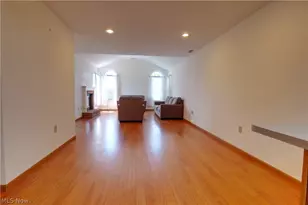 4501 Hunters Chase Ln, Wooster, OH 44691 - Photo 13