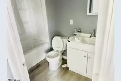 1527 W 19th Street, Lorain, OH 44052 - Photo 11