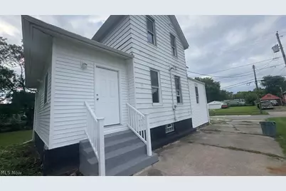 1527 W 19th Street, Lorain, OH 44052 - Photo 5