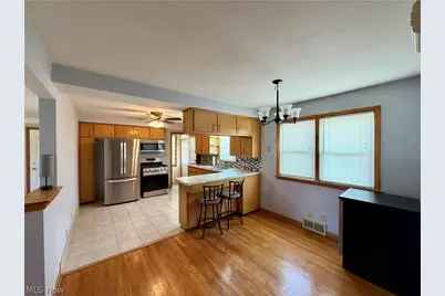 512 Maplewood Avenue, Struthers, OH 44471 - Photo 7