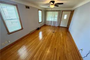 512 Maplewood Ave, Struthers, OH 44471 - Photo 9