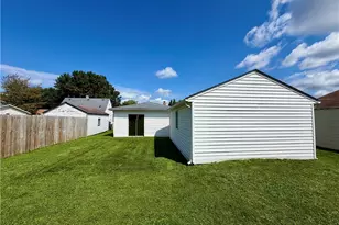 512 Maplewood Ave, Struthers, OH 44471 - Photo 27