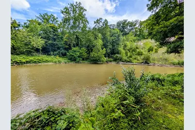 37761 Milann Drive, Willoughby Hills, OH 44094 - Photo 9