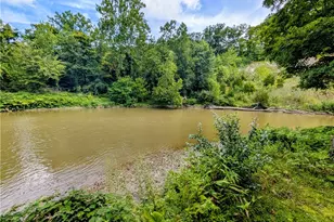 37761 Milann Dr, Willoughby Hills, OH 44094 - Photo 9