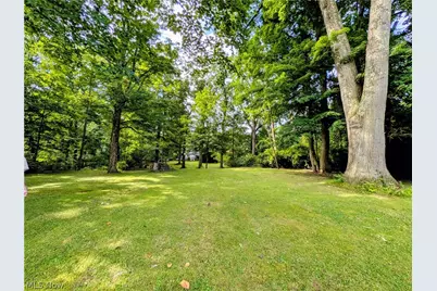 37761 Milann Drive, Willoughby Hills, OH 44094 - Photo 37