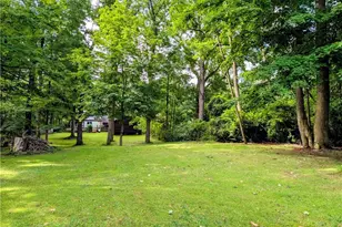 37761 Milann Dr, Willoughby Hills, OH 44094 - Photo 11