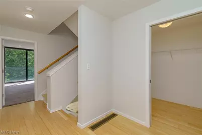 2136 W 17th Street, Loveland, OH 44113 - Photo 27
