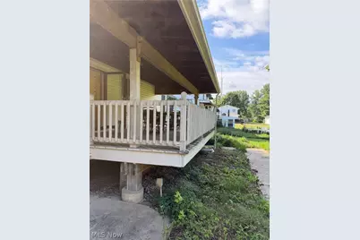 888 Danmead Avenue, Akron, OH 44305 - Photo 15