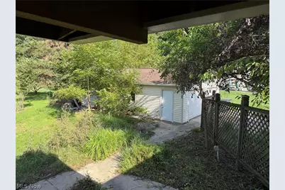 888 Danmead Avenue, Akron, OH 44305 - Photo 17
