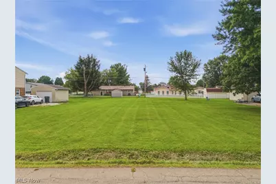 Boettler Street NE, Canton, OH 44721 - Photo 1