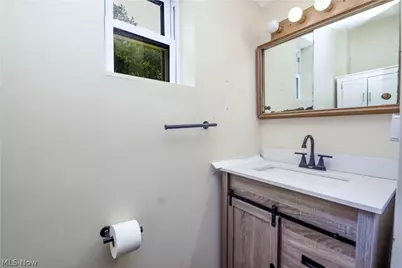 128 Kenilworth Avenue, Painesville, OH 44077 - Photo 17