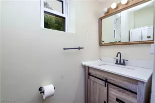 128 Kenilworth Ave, Painesville, OH 44077 - Photo 17