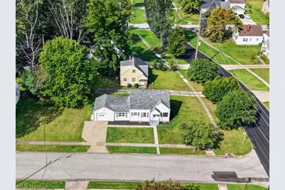 2492 24th Street, Cuyahoga Falls, OH 44223 - Photo 39
