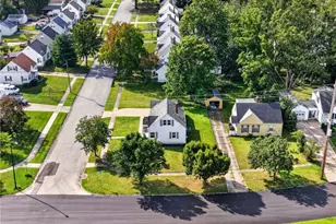 2492 24th St, Cuyahoga Falls, OH 44223 - Photo 41