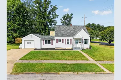 2492 24th Street, Cuyahoga Falls, OH 44223 - Photo 1