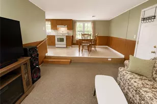 2492 24th St, Cuyahoga Falls, OH 44223 - Photo 7