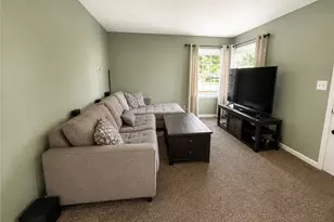 2492 24th St, Cuyahoga Falls, OH 44223 - Photo 3