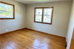 321 Elm St, Coshocton, OH 43812 - Photo 13