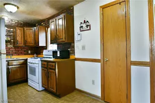 17285 Mock Rd, Berlin Center, OH 44401 - Photo 7