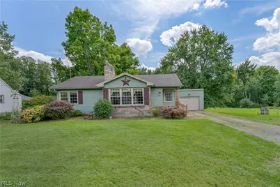 5349 Middletown Road E, New Middletown, OH 44442 - Photo 1