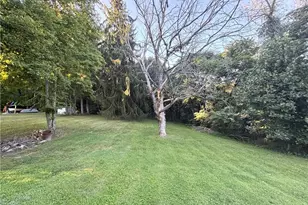 1250 Cheval St, East Liverpool, OH 43920 - Photo 3