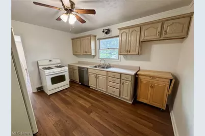 1250 Cheval Street, East Liverpool, OH 43920 - Photo 11