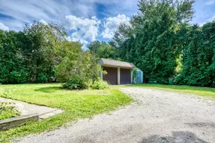 37724 Lakeshore Blvd, Eastlake, OH 44095 - Photo 29