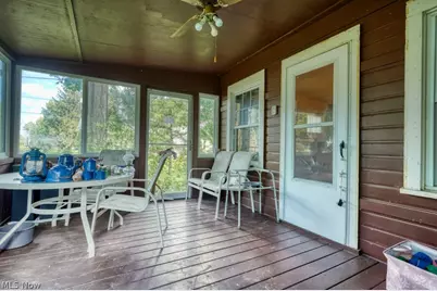 37724 Lake Shore Boulevard, Eastlake, OH 44095 - Photo 5