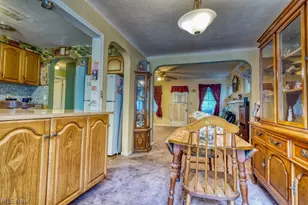 37724 Lakeshore Blvd, Eastlake, OH 44095 - Photo 9