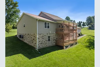 35210 Kirkwood Avenue, Barnesville, OH 43713 - Photo 9