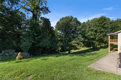 35210 Kirkwood Avenue, Barnesville, OH 43713 - Photo 13