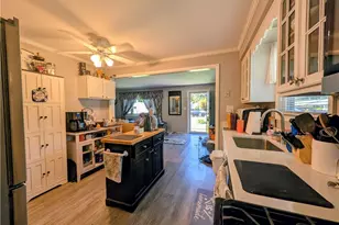 4885 Robinwood Dr, Mentor, OH 44060 - Photo 13