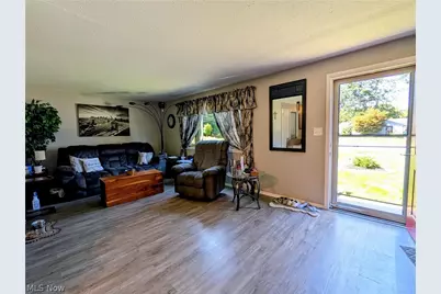 4885 Robinwood Drive, Mentor, OH 44060 - Photo 9