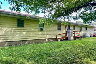 4823 Dunsmore Ave, Ashtabula, OH 44004 - Photo 3