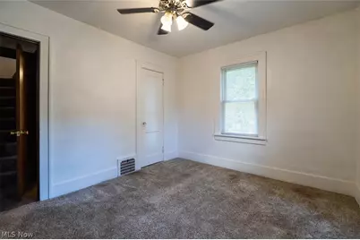 1056 Georgia Avenue, Akron, OH 44306 - Photo 15