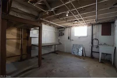 1056 Georgia Avenue, Akron, OH 44306 - Photo 25