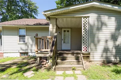 2157 18th Street SW, Akron, OH 44314 - Photo 3