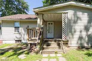 2157 18th St SW, Akron, OH 44314 - Photo 3