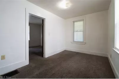 2157 18th Street SW, Akron, OH 44314 - Photo 17