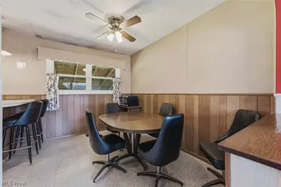 2425 Regentview Street NE, Canton, OH 44705 - Photo 15