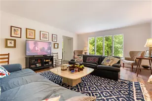 7671 W Lake Blvd, Kent, OH 44240 - Photo 9