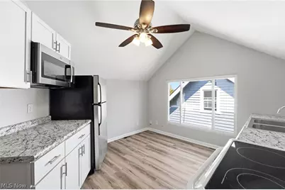 1293 Jackson Avenue #UP, Oakwood, OH 44107 - Photo 3