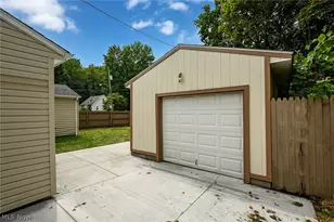 1376 Seward Ave, Akron, OH 44320 - Photo 27