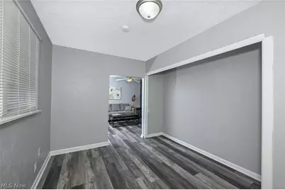 1376 Seward Avenue, Akron, OH 44320 - Photo 11