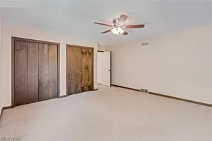 4468 Devonshire Dr, Youngstown, OH 44512 - Photo 17