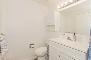 84 Mersey Ct, Mentor, OH 44060 - Photo 21
