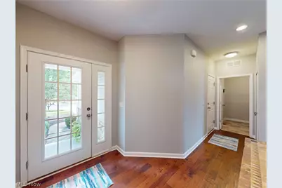 7828 Overton #210, Mentor, OH 44060 - Photo 3