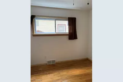 16727 Grovewood Avenue, Loveland, OH 44110 - Photo 13