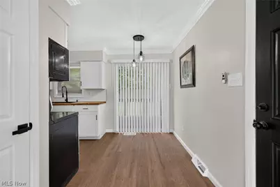 558 Alaho Street, Akron, OH 44305 - Photo 17